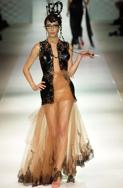 Look 30